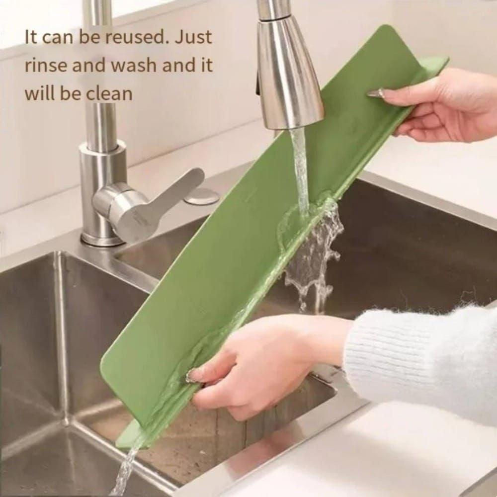 Silicone Sink Water Splash Stopper Kitchen & Bathroom Sink Protector